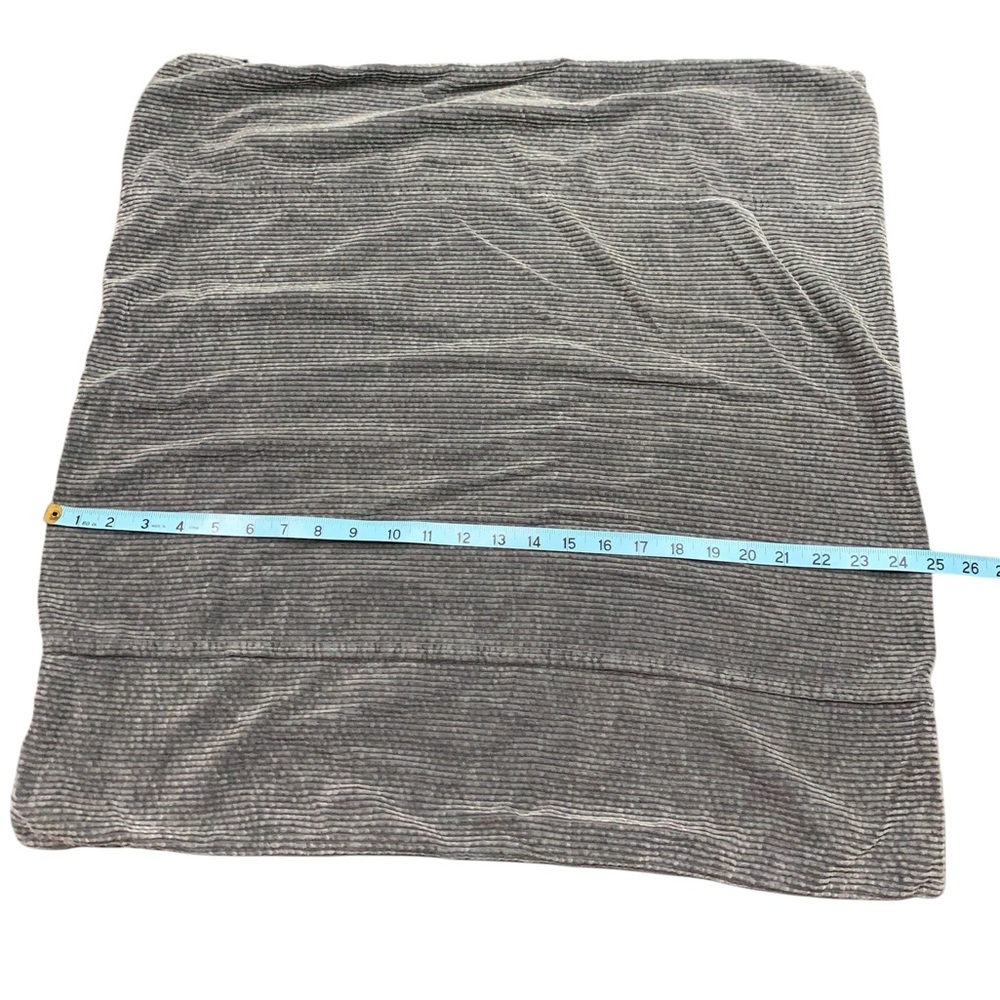One Pendleton Ribbed corduroy type euro Sham - Picture 2 of 6